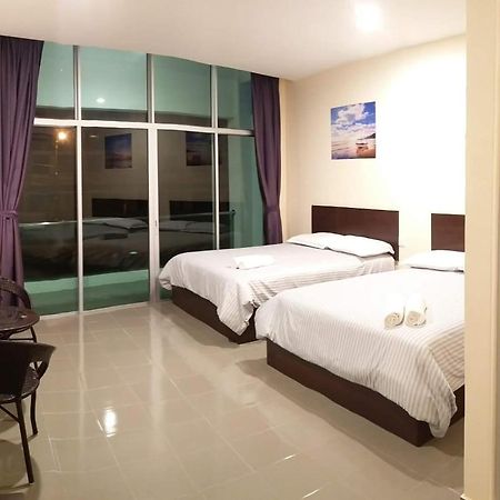 Hotel Pangkor Sj Pekan Pangkor Buitenkant foto