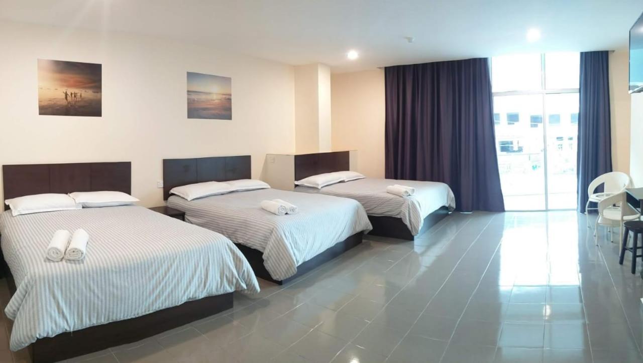 Hotel Pangkor Sj Pekan Pangkor Buitenkant foto